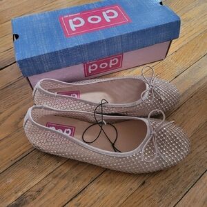 Pop Women's Beige Ballet Flats